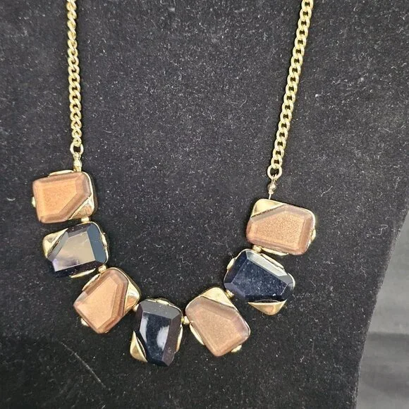 FINAL SALE - Vintage Charming Charlie Statement Necklace - Black and Brown - Picture 3 of 8